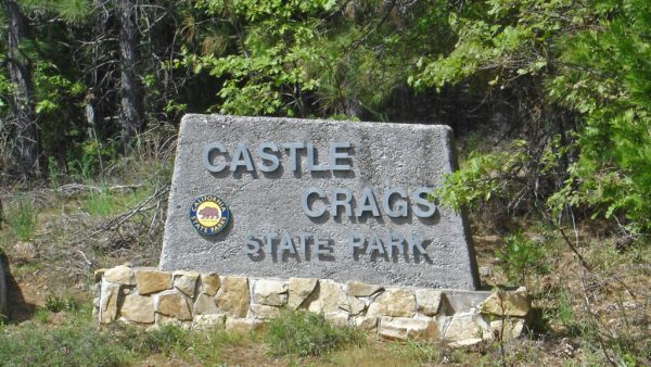 castle-crags-entrance