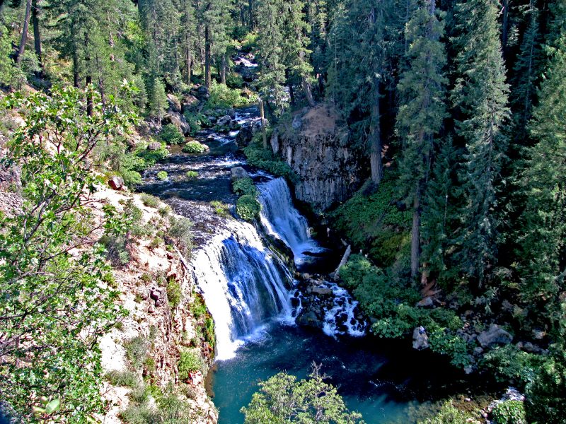 mccloud-falls-middle