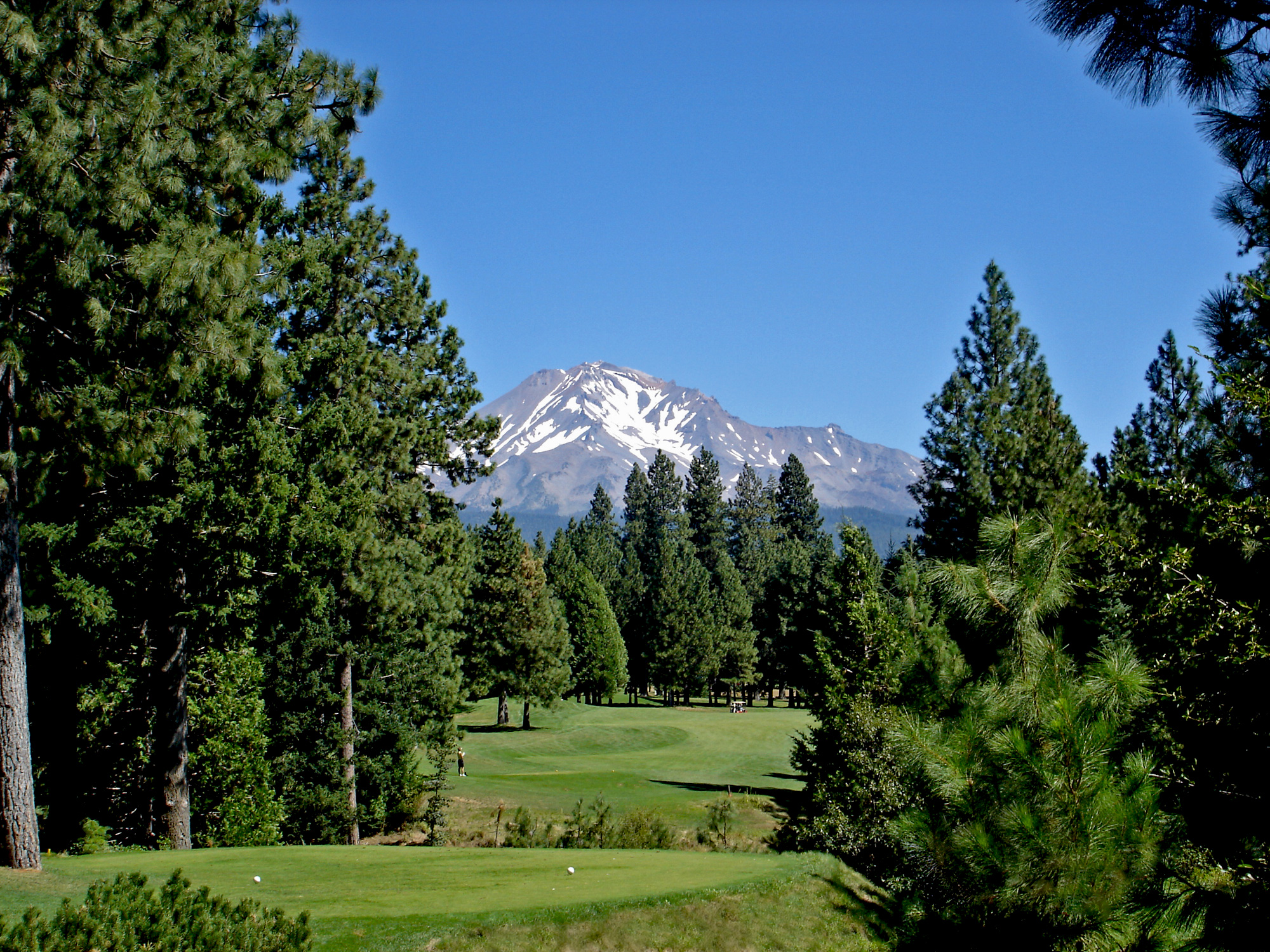 mt-shasta-golf-resort-4t