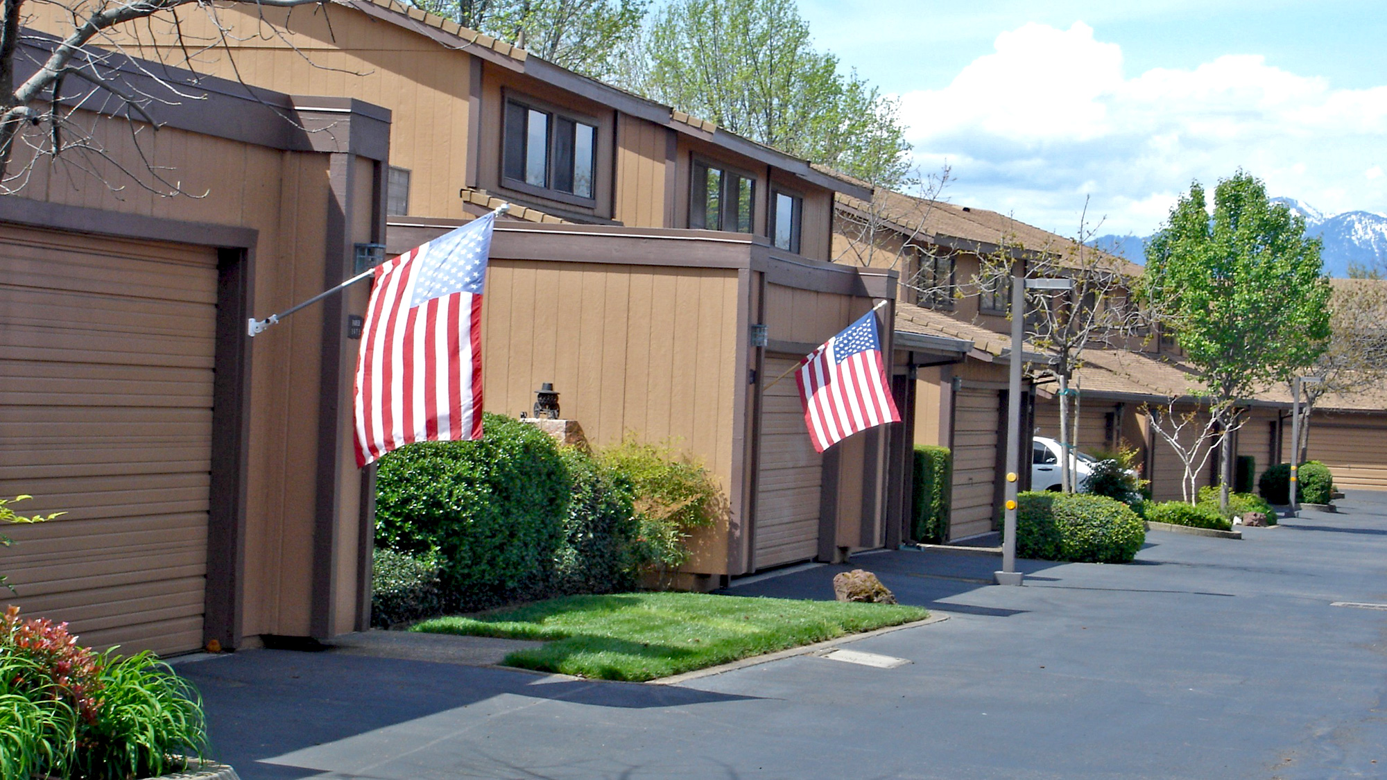 Redding Condos for Sale, plus neighborhood info & photos