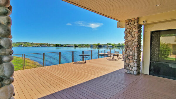 lake-california-clubhouse-deck-2